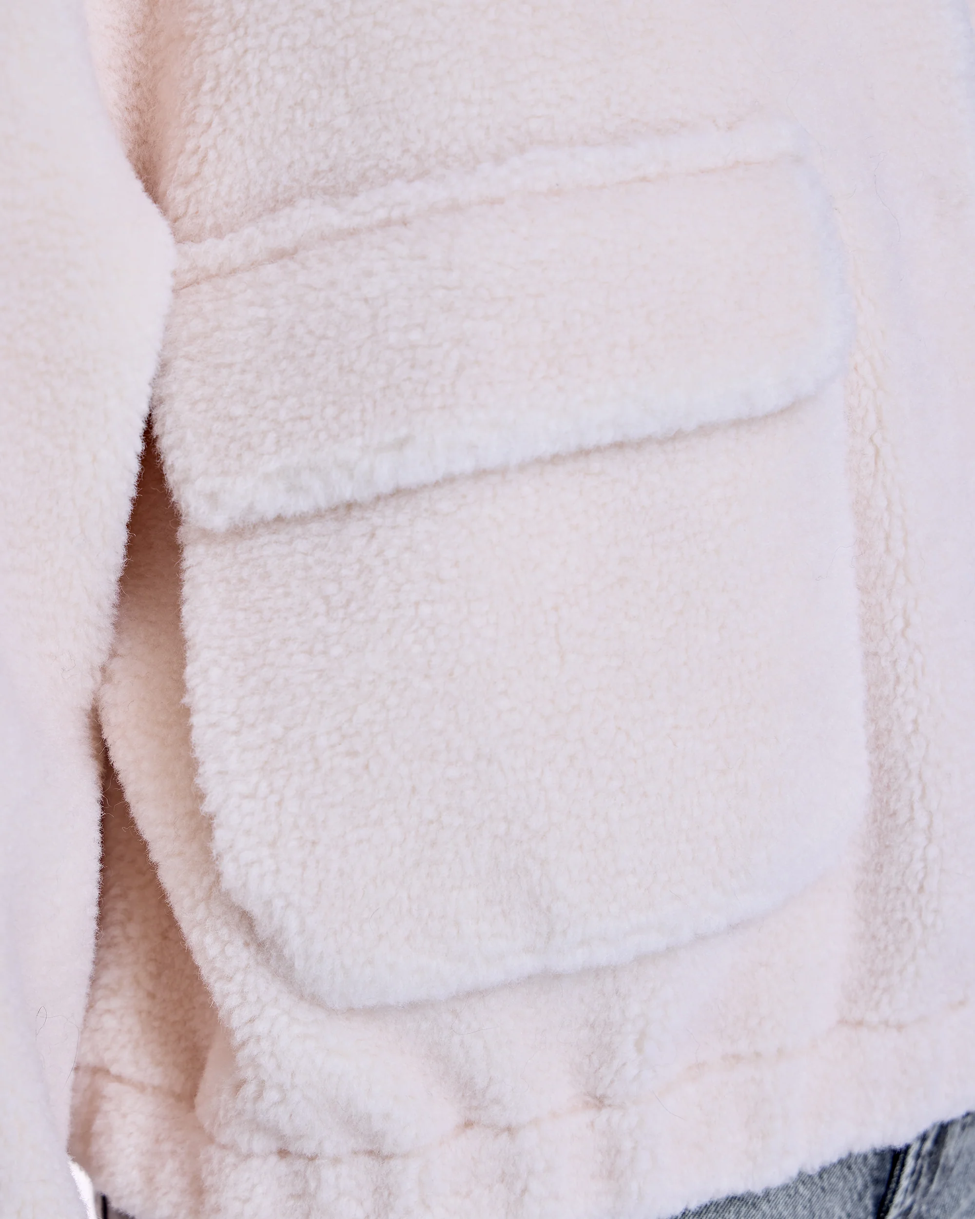 Cropped Lambswool Jacket - Image 5
