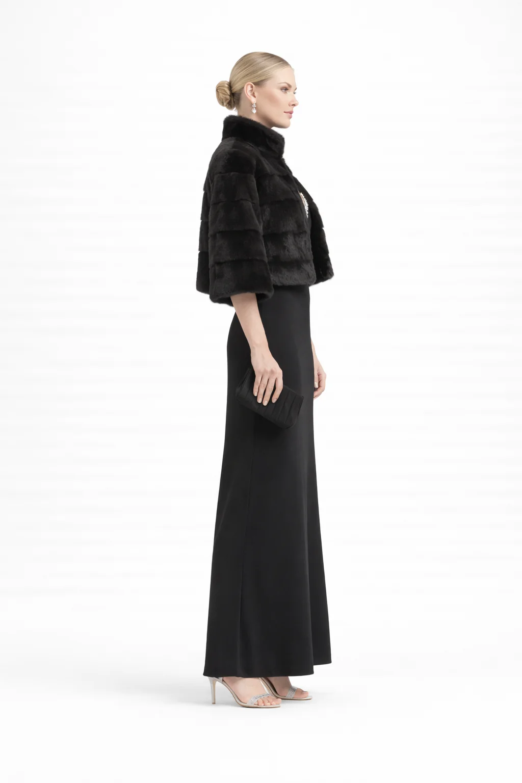 Black Dyed Horizontal Mink Bolero - 19" - Image 3