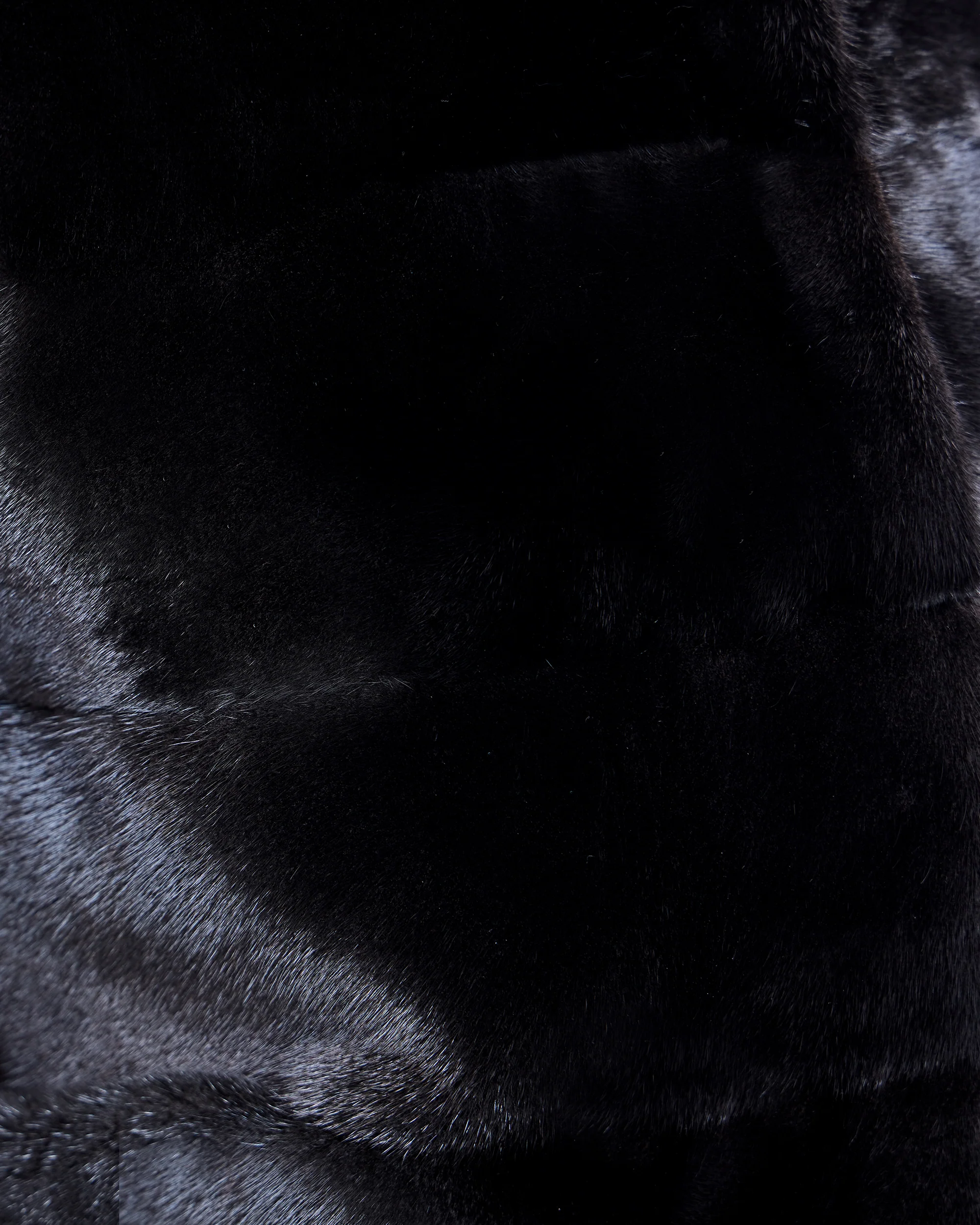 Blackglama Horizontal Mink Vest - Image 6